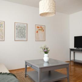 Apartment Nähe Red Bull Ring TOP8, hotel a Judenburg