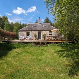 Birkenside Cottage, hotel in Jedburgh