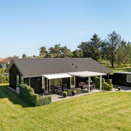 Stunning Home In Farsø With Sauna