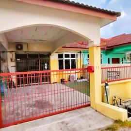 Homestay Melewar, hotell sihtkohas Parit Raja