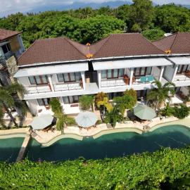 De Padma Gili Air