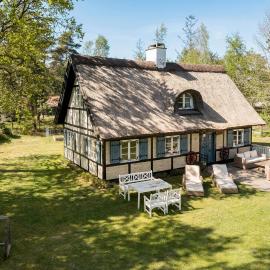 3 Bedroom Amazing Home In Vig, Hotel in Vig
