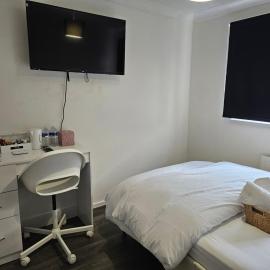 Jays-Rooms, hotel in Pitsea