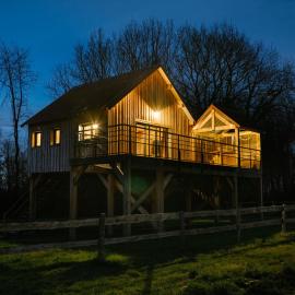 Les Cabanes Du Lizon