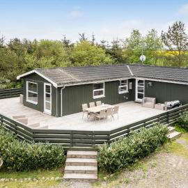 3 Bedroom Beautiful Home In Ringkøbing