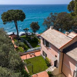 Wonderful Villa with Sea View Terrace In Mulinetti