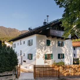 Haus Herzogstand - Ferienwohnungen in Kochel am See, מלון בקוכל