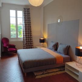 Maison de charme-Castillon-St-Emilion, hotel in Saint-Magne-de-Castillon