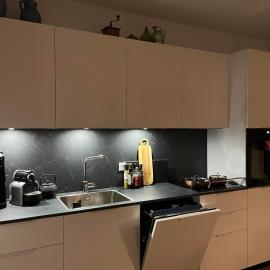 Suburbs of Reykjavík, new beautiful apartment, next door to nature, hotel Garðabærben