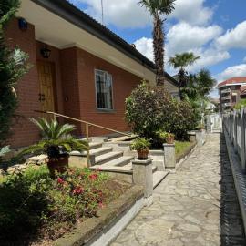 L’ulivo – hotel w mieście Ciriè
