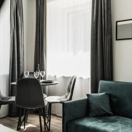 Riverra House, khách sạn ở Kaunas