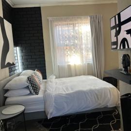 Pride studio @ The Monarch, hotel in Polokwane