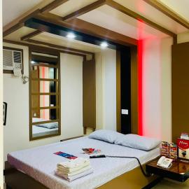 Hotel Sogo - Dau, Pampanga, hotel v destinácii Angeles