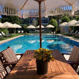 Villa Rustica Hotel, hotel en Gundogan
