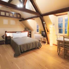 Studio Les Galets Blancs, hotel in Saint-Valery-en-Caux