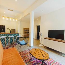 Appartement meublé en plein centre-ville de Diego Suarez, hotel in Antsiranana