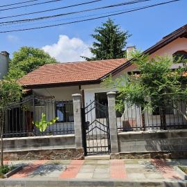 Cozy Rooms in Vratsa by Georgievi, hotel en Vratsa