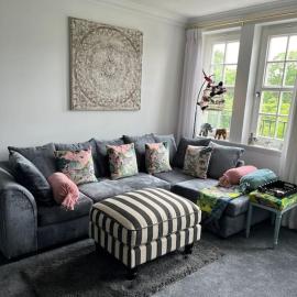 Central St Andrews 2 bed apartment, hotel in St. Andrews