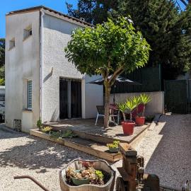 Petite Maison indépendante.