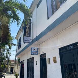 Hotel Las Palmas, hotel a La Virginia