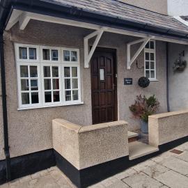 Two bedroom character cottage