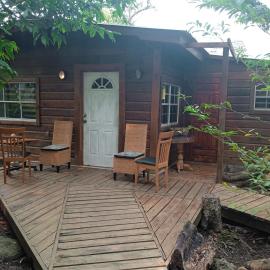 cabaña en la selva, hotel in Utila
