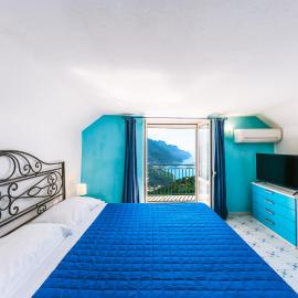 Eden view Ravello houses - Two bedroom، فندق في رافيلو