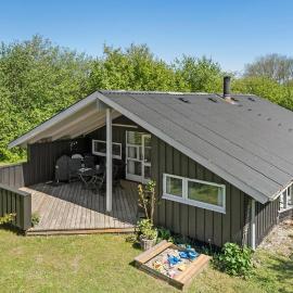 Cozy Home In Sydals With Sauna, Hotel in Sønderby