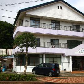 民宿たけすぎ, hotel u gradu Miyanoura