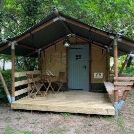 Delta Glamping, hotel di Balatonederics