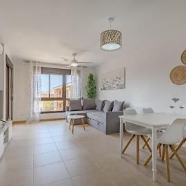 Palm Mar El Mocan 3 beautiful renovated penthouse apartment with terrace, parking AC, hotel in Palm-Mar