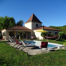 le pavillon, hotel v destinácii Viré