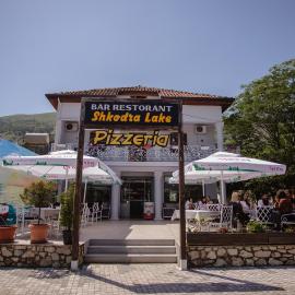 Hotel Shkodra Lake – hotel w mieście Shirokë