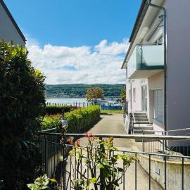 Lake View 110sqm in/outdoor living entire apartment with 2 bedrooms, hotel a Reichenau