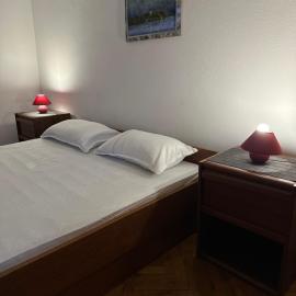 Apartments Cunski, hotel in Cunski