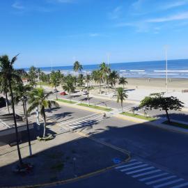Apartamento Peruibe pé na areia!!!