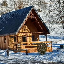 CHALET 9 "Pensée", hotel in Garin