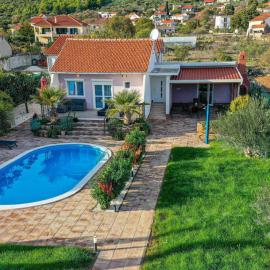 Holiday house "Finally" - Riviera Marina