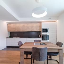Suite Svaizer con giardino privato, hotel a Malè