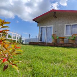Adaara Retreat - Pet Friendly Cottages, Almora, ξενοδοχείο σε Almora