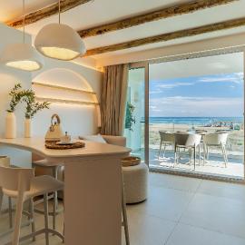 Apartamentos Azul, hotell i Castelldefels