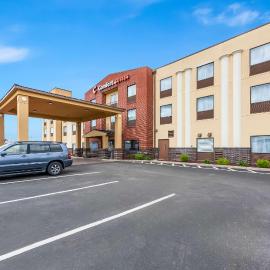 Comfort Suites Columbus, hotel in Brice