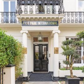 Hyde Park International, hotel v Londýně