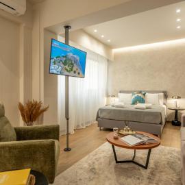 Derouse Othon Suite with Hydromassage Jacuzzi