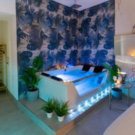 MAZZINI LUXURY JACUZZY SUITE Catania, hotel a Catània