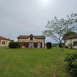 Location chez Choco, hotel sa Azur