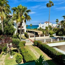 Excelent Chalet Triplex in Kasr Rimal-Kabila Tetouan – hotel w mieście Mʼdik