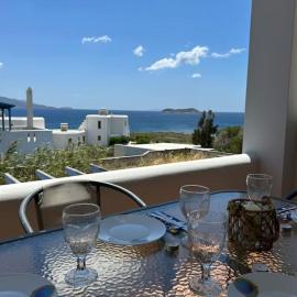 Villa Maiko Εξοχική κατοικία στην Άνδρο, Γαύριο, hotel di Gavrion