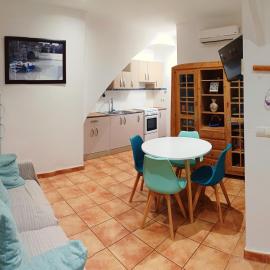 Can Trafalgar - Casita en pueblo marinero, hotel in L'Ametlla de Mar