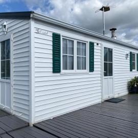 Mobil home Cristal, hotel in Biville-sur-Mer